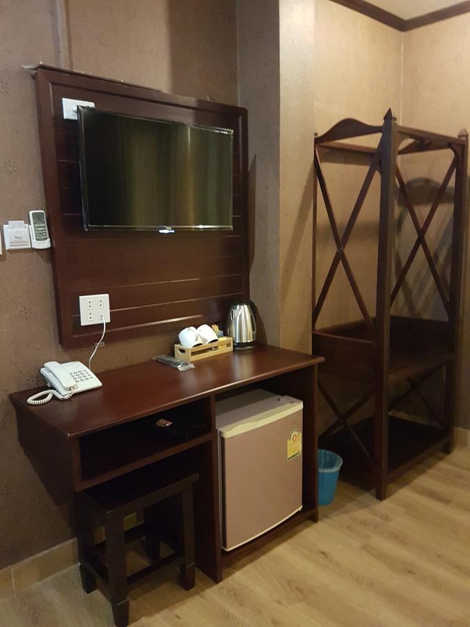 Sinnakhone Hotel Вьентьян Экстерьер фото