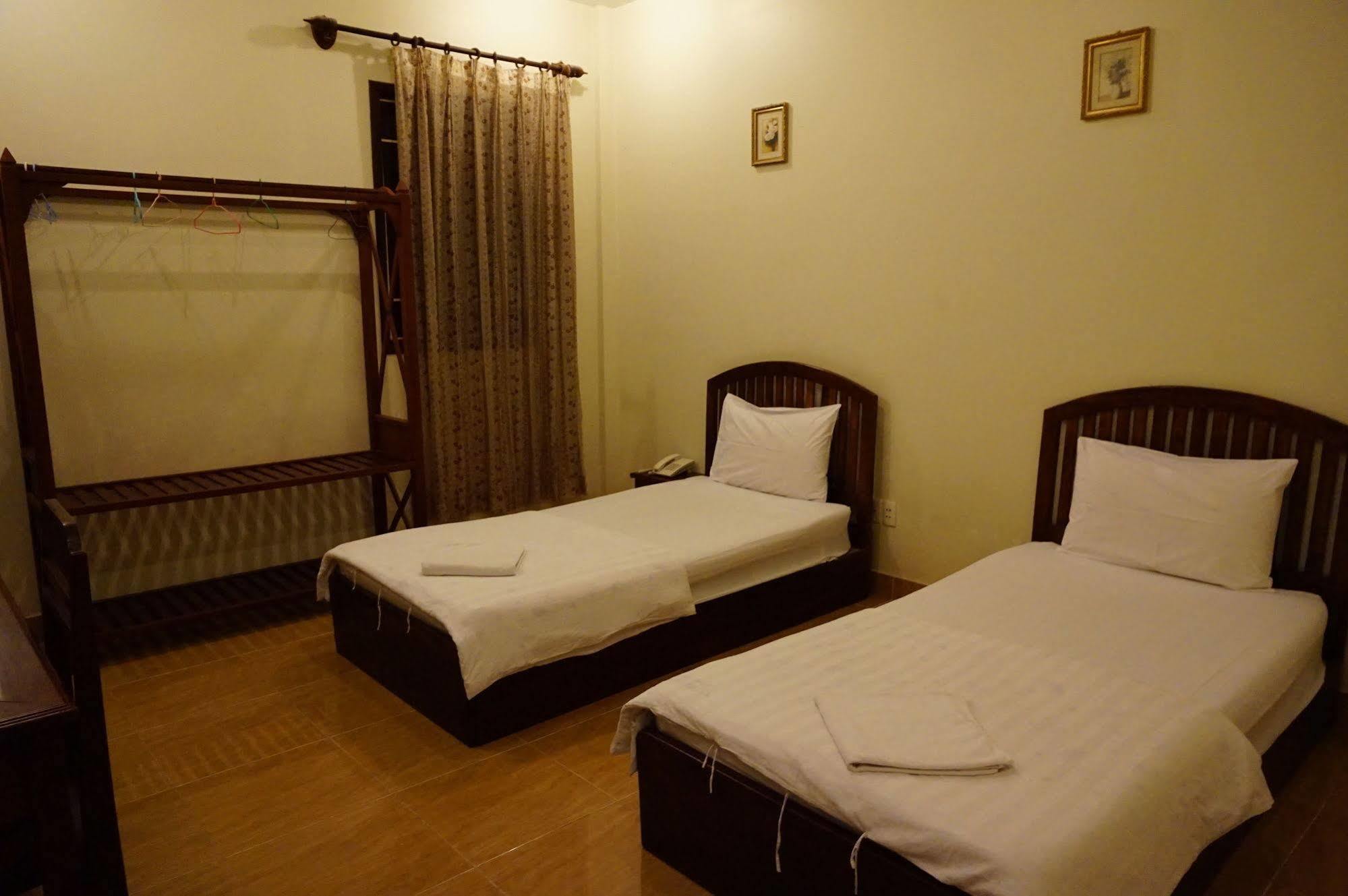 Sinnakhone Hotel Вьентьян Экстерьер фото