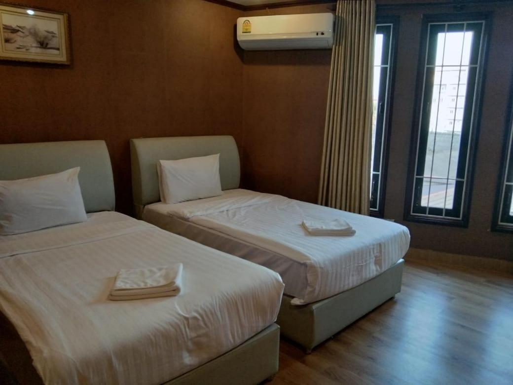 Sinnakhone Hotel Вьентьян Экстерьер фото