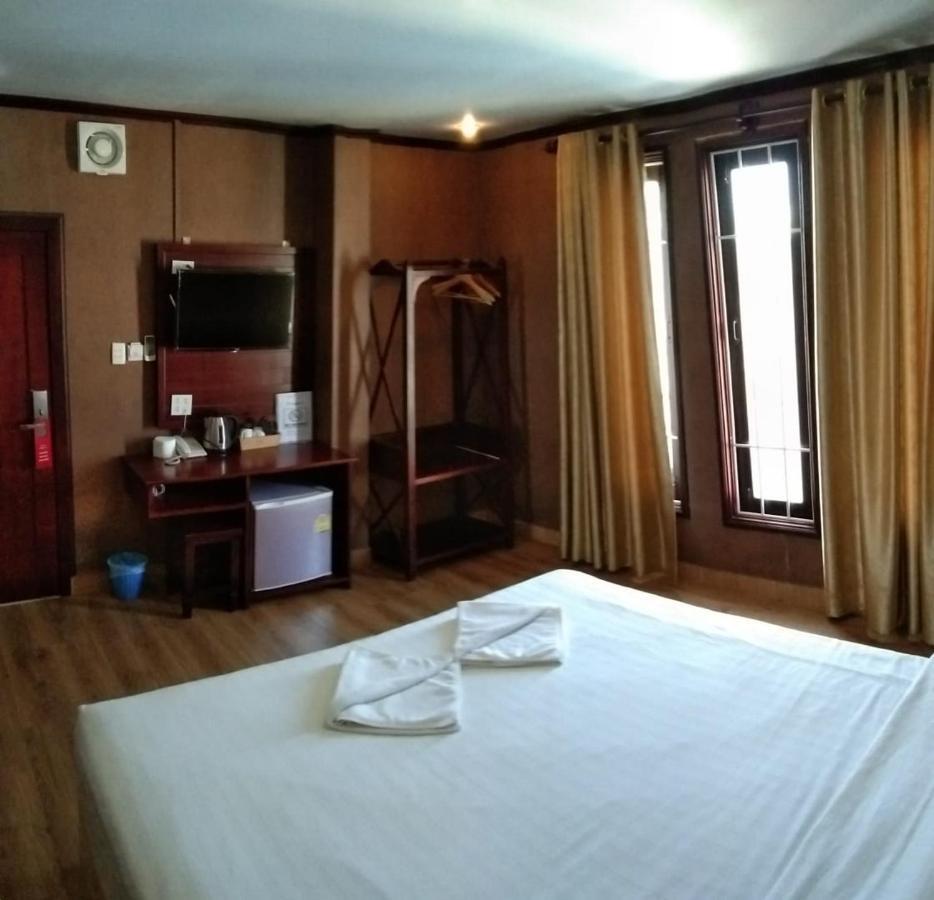 Sinnakhone Hotel Вьентьян Экстерьер фото