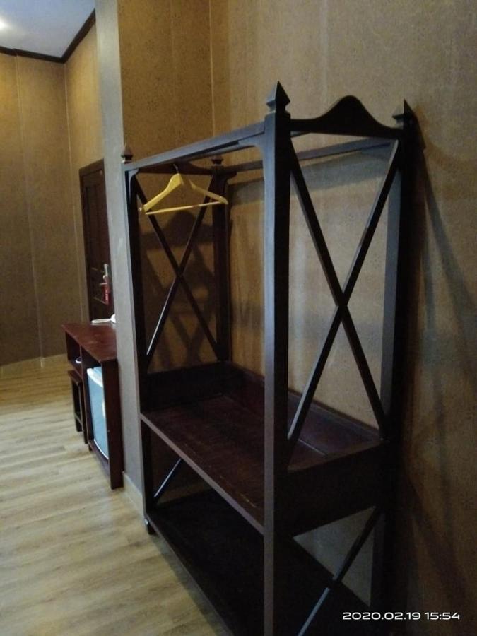 Sinnakhone Hotel Вьентьян Экстерьер фото