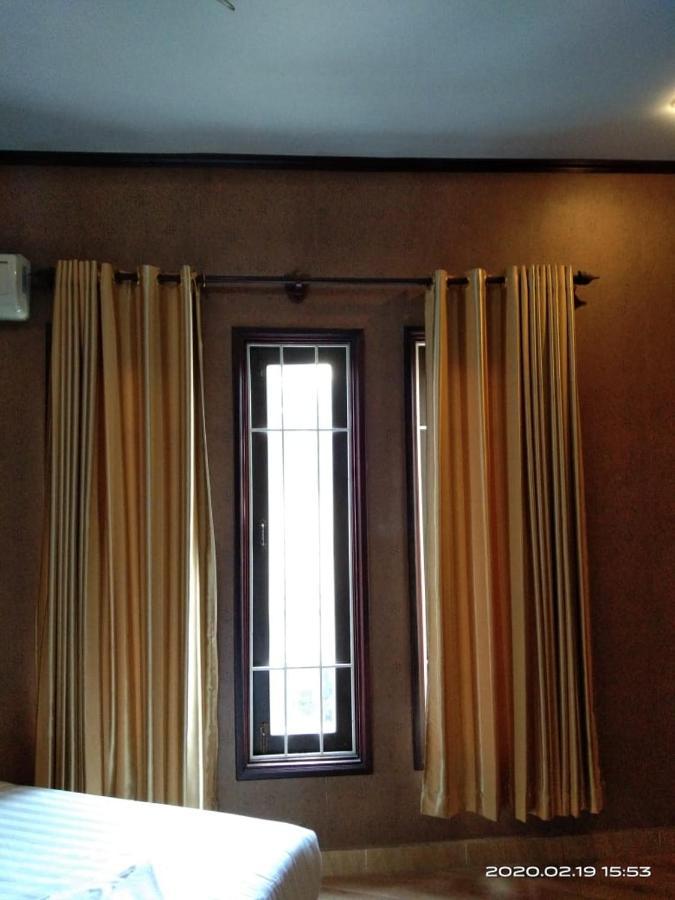 Sinnakhone Hotel Вьентьян Экстерьер фото