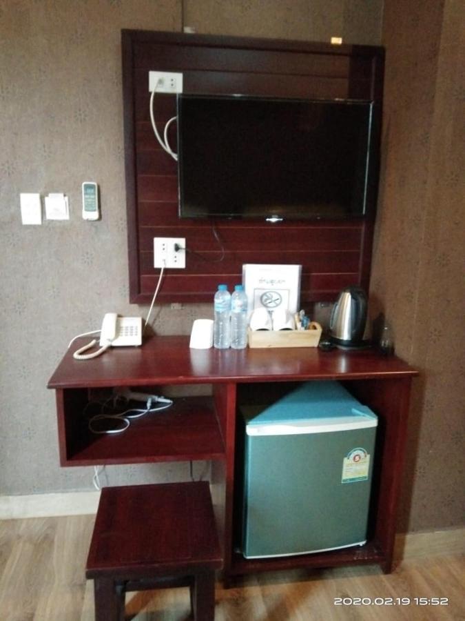 Sinnakhone Hotel Вьентьян Экстерьер фото