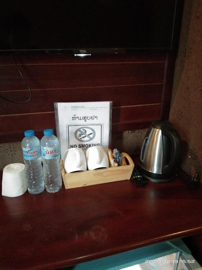Sinnakhone Hotel Вьентьян Экстерьер фото